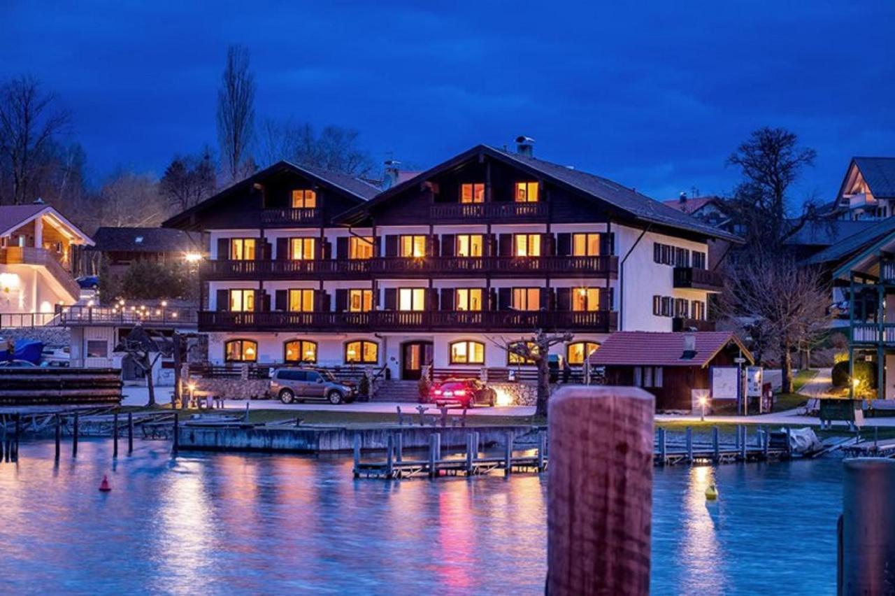 Gaestehaus Gruenaeugl Am See Gstadt am Chiemsee Exteriör bild